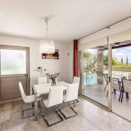 Prosperity * Mavroli